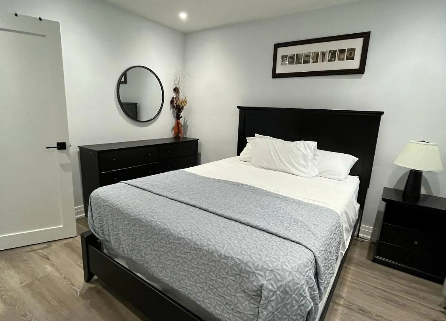 Apartment Spectacular 3 Bedroom 2 Wr House - Close To Airport Toronto